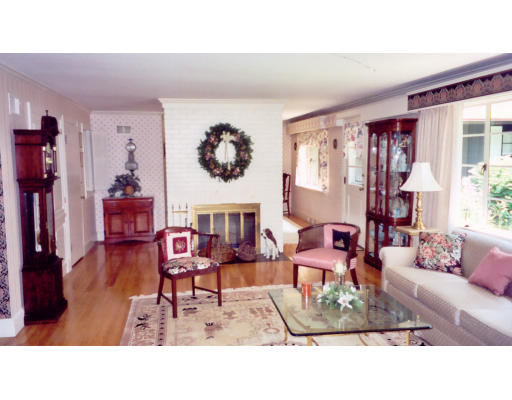 245 Aldrich Road Bridgewater, MA 02324 - Photo 8 of 10 Gallery Image 8