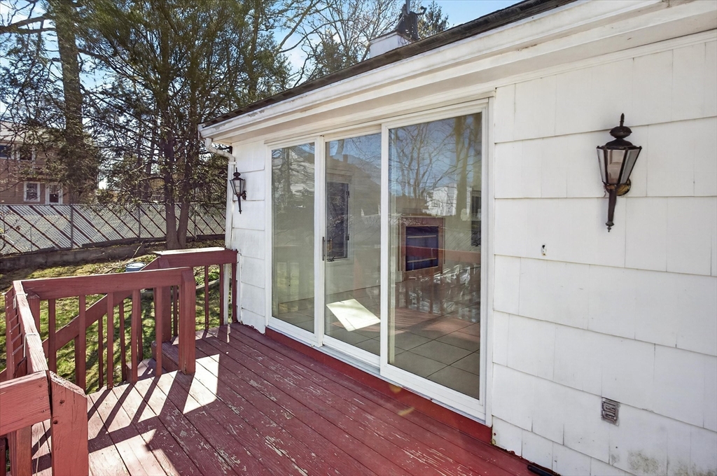 25 Gloversbrook Road Randolph, MA 02368 - Photo 30 of 40