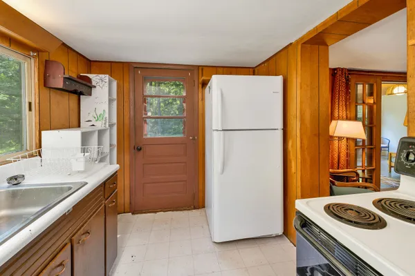 $299,000 | 130 Nicola Road, Middleton, NH 03887