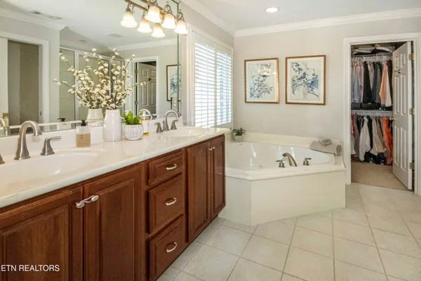 $1,100,000 | 917 Blackstone Drive, Knoxville, TN 37934