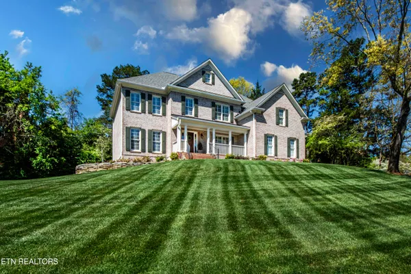 $1,100,000 | 917 Blackstone Drive, Knoxville, TN 37934