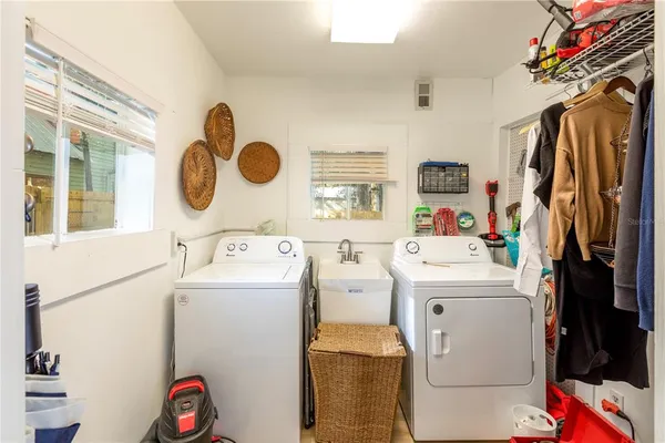 $2,100 | 310 Northwest 8th Street, Gainesville, FL 32601