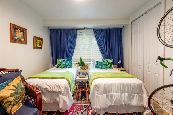 $2,100 | 310 Northwest 8th Street, Gainesville, FL 32601