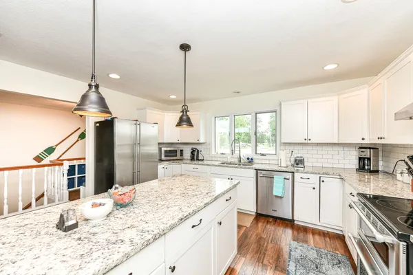 $1,099,000 | 191 Mill Springs, Coatesville, IN 46121