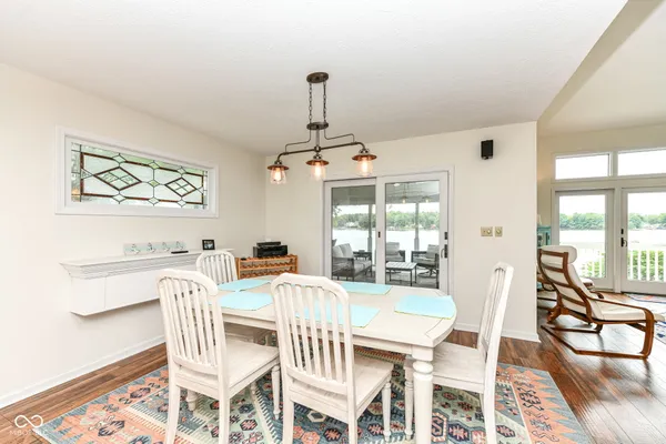 $1,099,000 | 191 Mill Springs, Coatesville, IN 46121