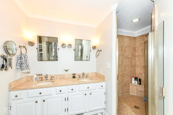 $1,099,000 | 191 Mill Springs, Coatesville, IN 46121