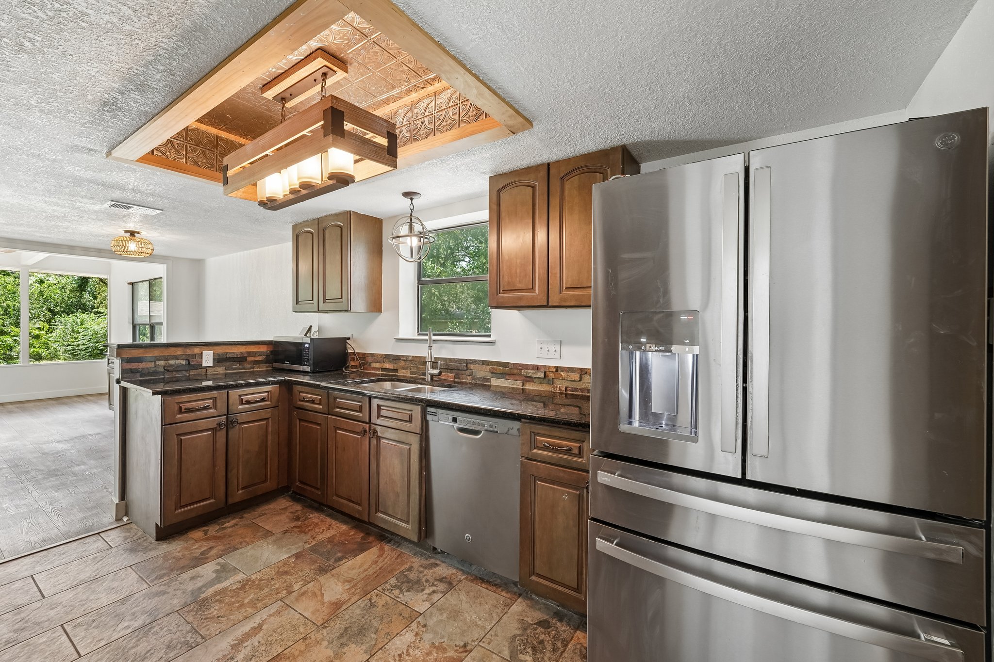1100 River Bend Georgetown, TX 78628 - Photo 10 of 28