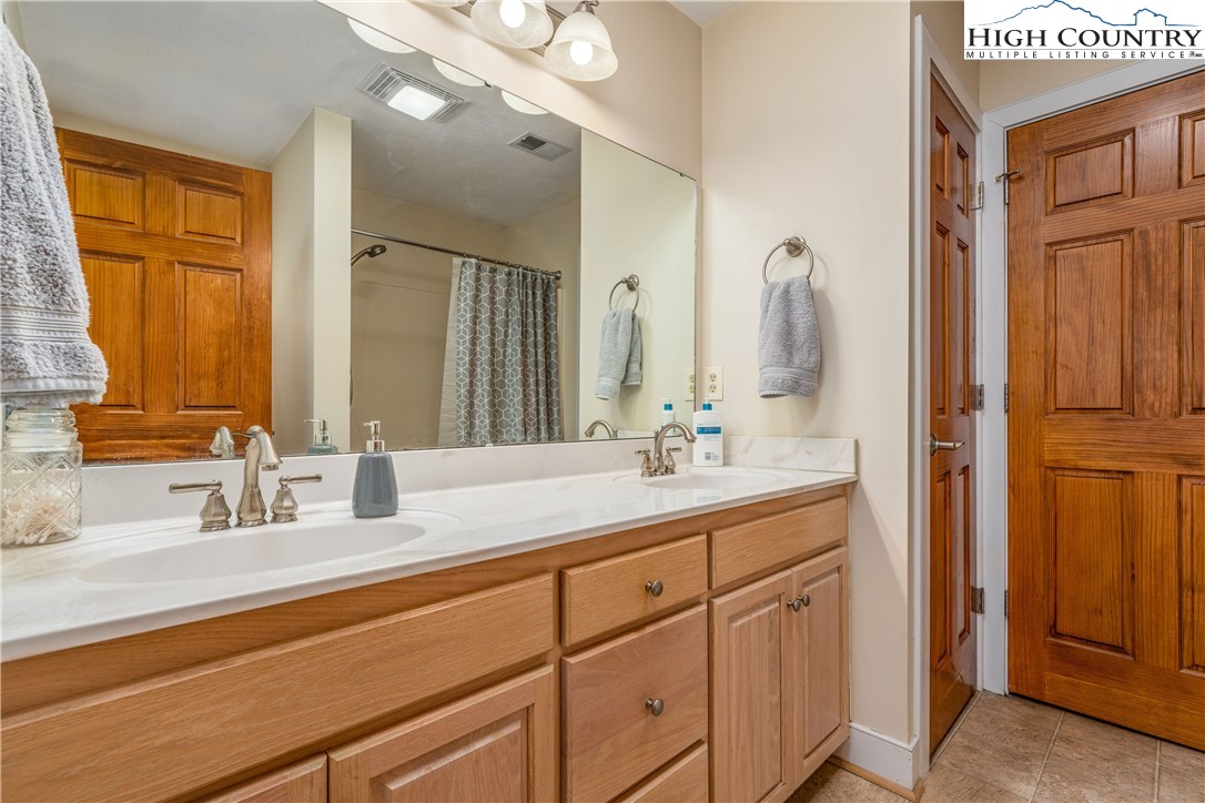 375 Heritage Ridge Road Boone, NC 28607 - Photo 15 of 44 Gallery Image 15