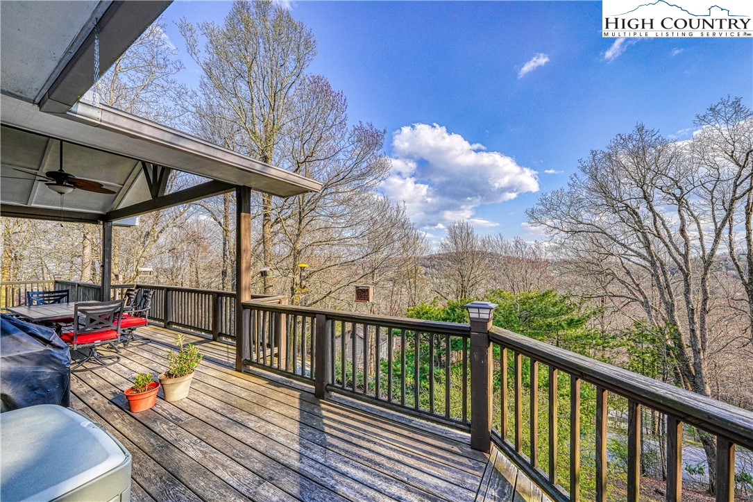 375 Heritage Ridge Road Boone, NC 28607 - Photo 2 of 44 Gallery Image 2