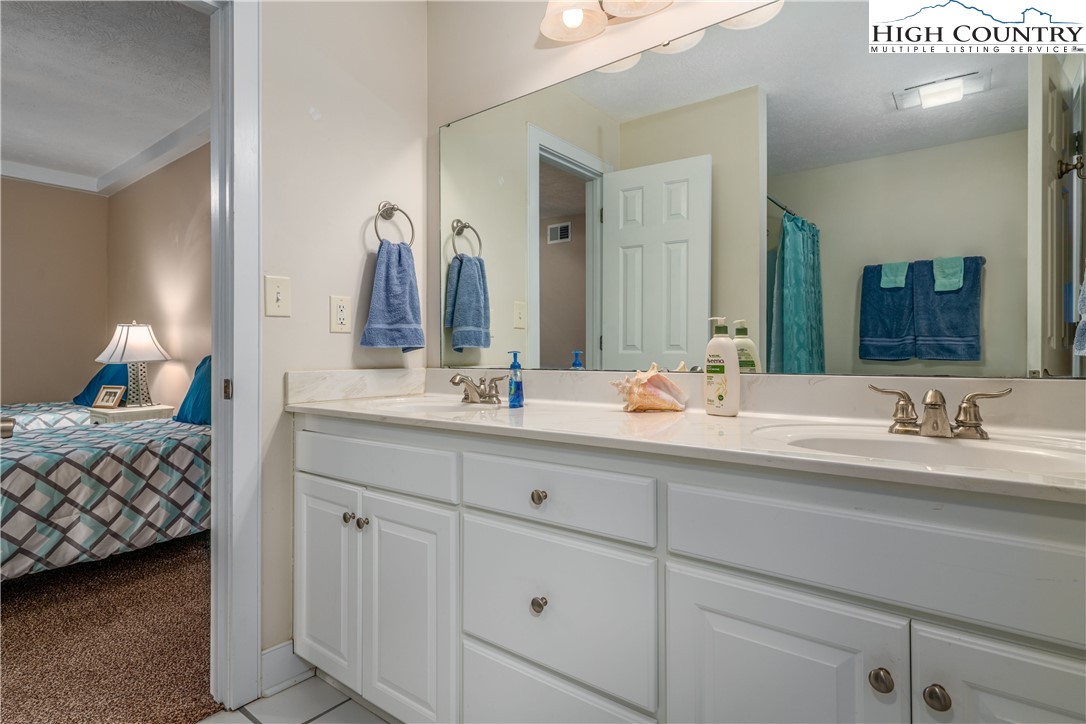 375 Heritage Ridge Road Boone, NC 28607 - Photo 36 of 44 Gallery Image 36
