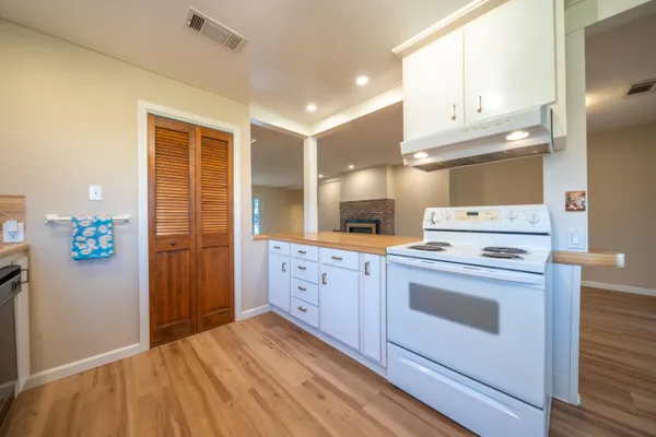 $388,000 | 3500 Pioneer Lane, Redding, CA 96001