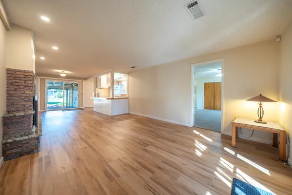 $388,000 | 3500 Pioneer Lane, Redding, CA 96001