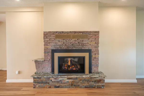 $388,000 | 3500 Pioneer Lane, Redding, CA 96001