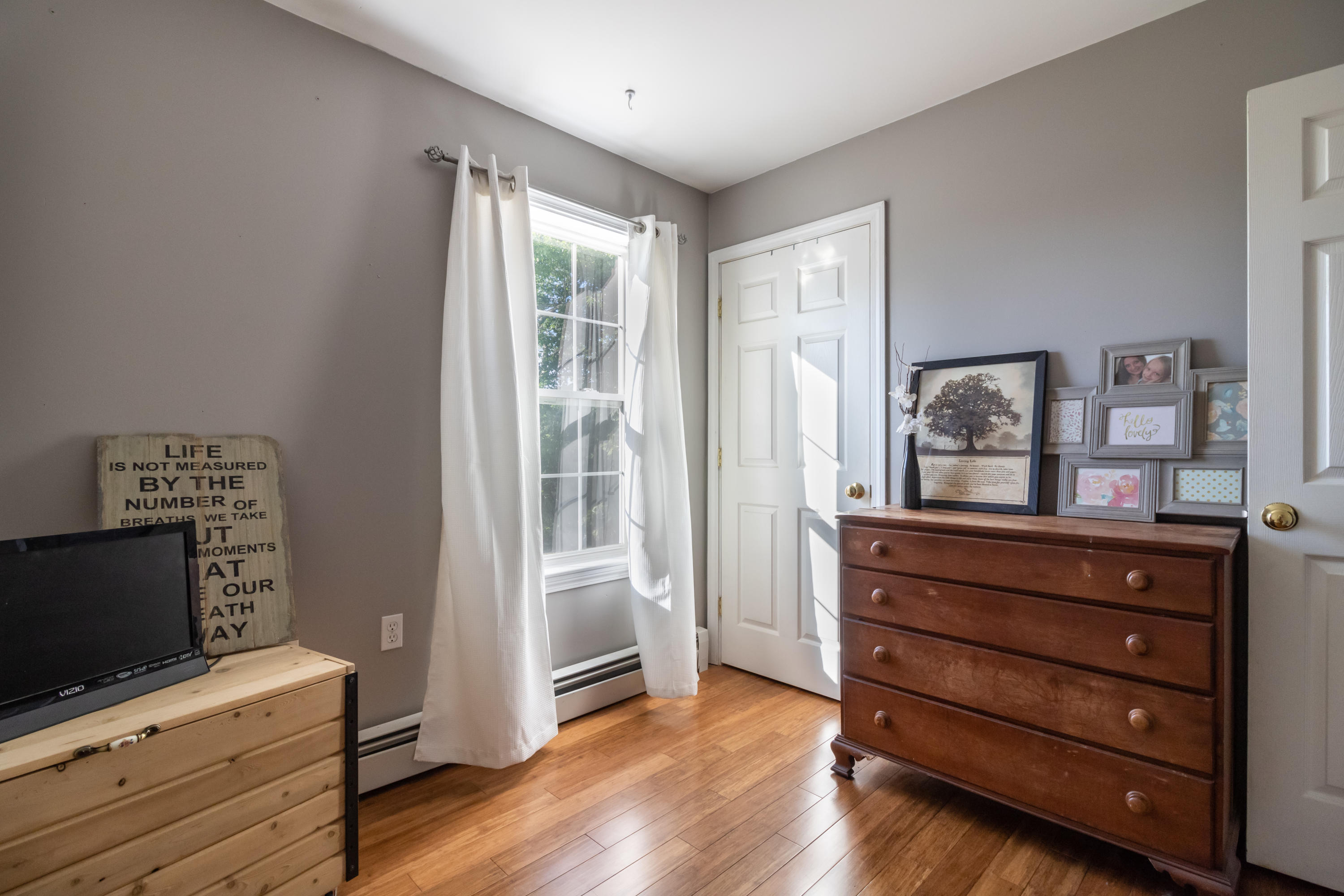 5 Yeager Road Frankfort, ME 04438 - Photo 32 of 32 5 Yeager Road Interiors-21