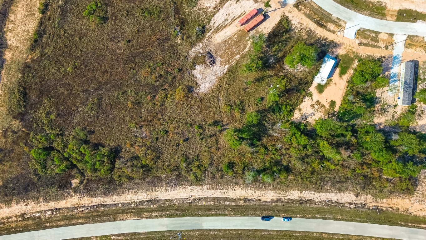 633 5914 07 Cleveland, TX 77327 - Photo 3 of 13 a view of a yard
