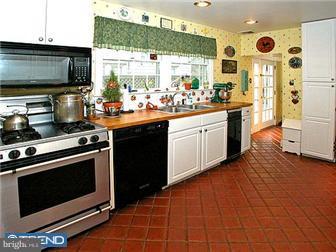1234 Jericho Road Abington, PA 19001 - Photo 4 of 11 Gallery Image 4