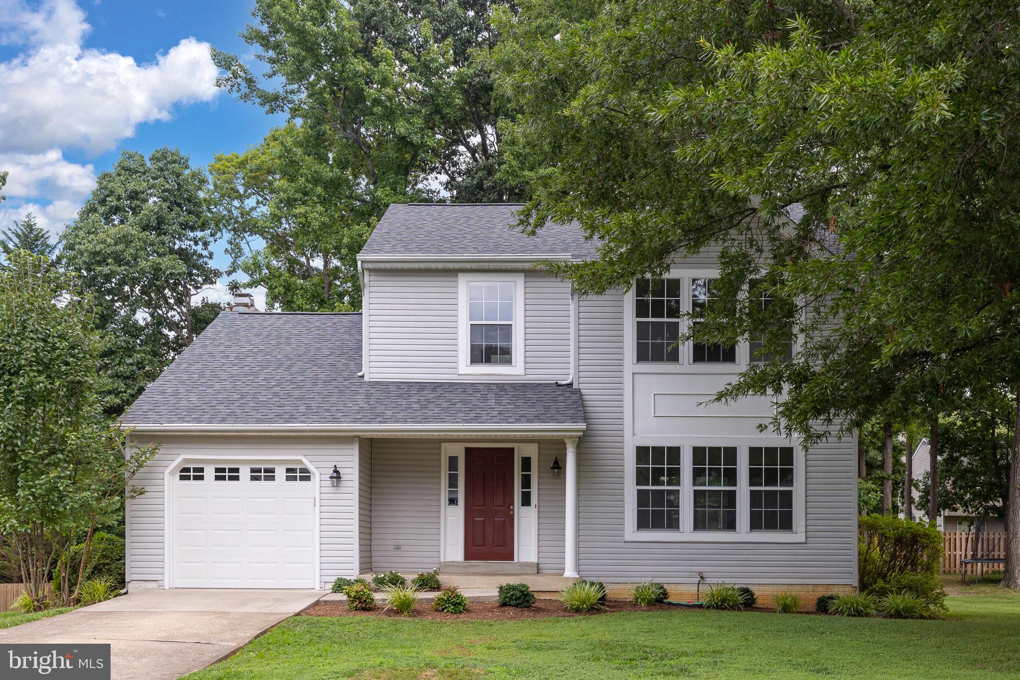 7 Redskin Drive Fredericksburg, VA 22405 - Photo 2 of 39 Lots of natural light