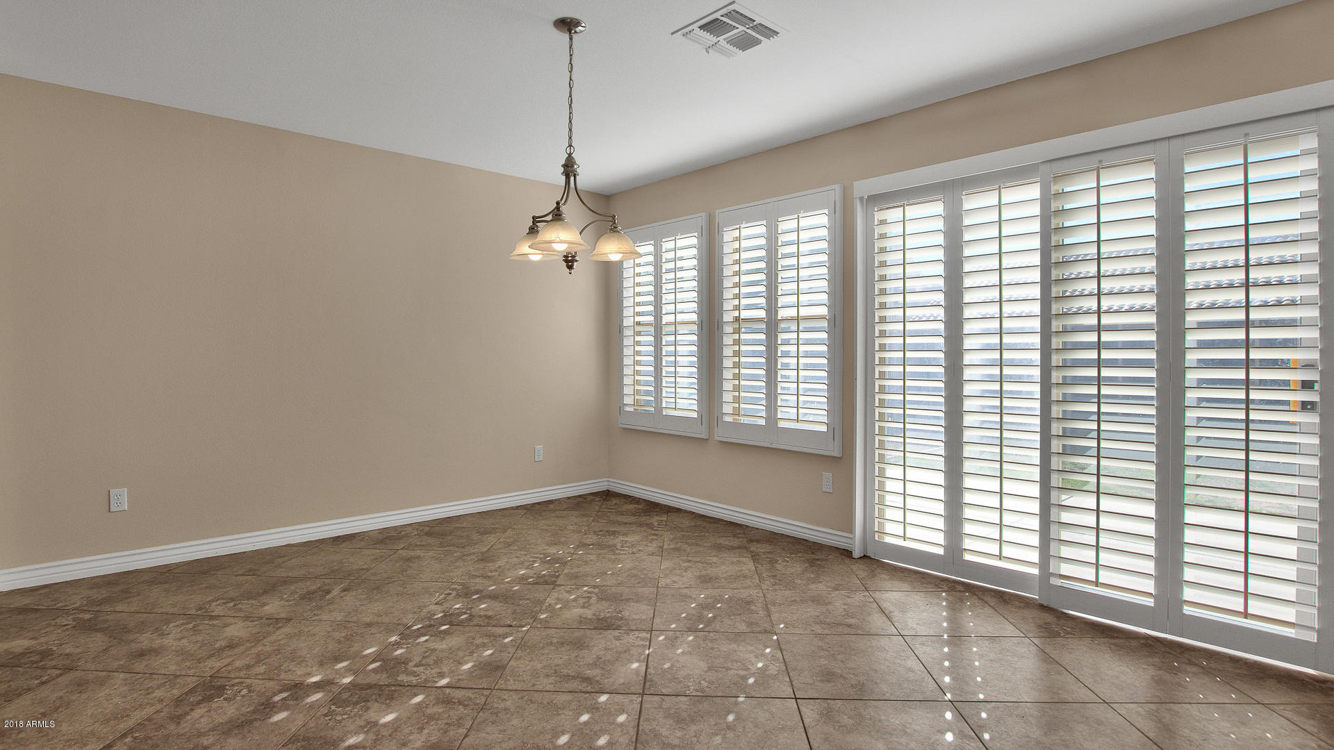 4023 East Rowel Road Phoenix, AZ 85050 - Photo 6 of 23 Dining Area