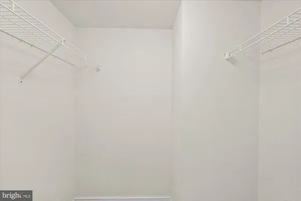 $2,295 | 2451 Midtown Avenue, Unit 724, Alexandria, VA 22303