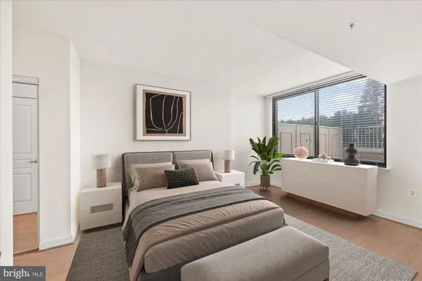 $2,295 | 2451 Midtown Avenue, Unit 724, Alexandria, VA 22303