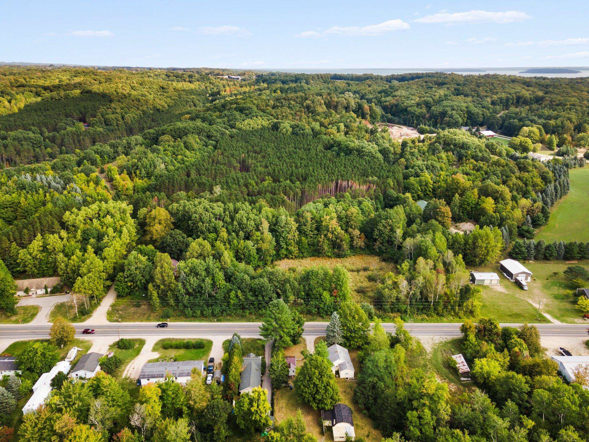8860 East Fouch Road Traverse City, MI 49684 - Photo 8 of 9 1917294-7.JPG