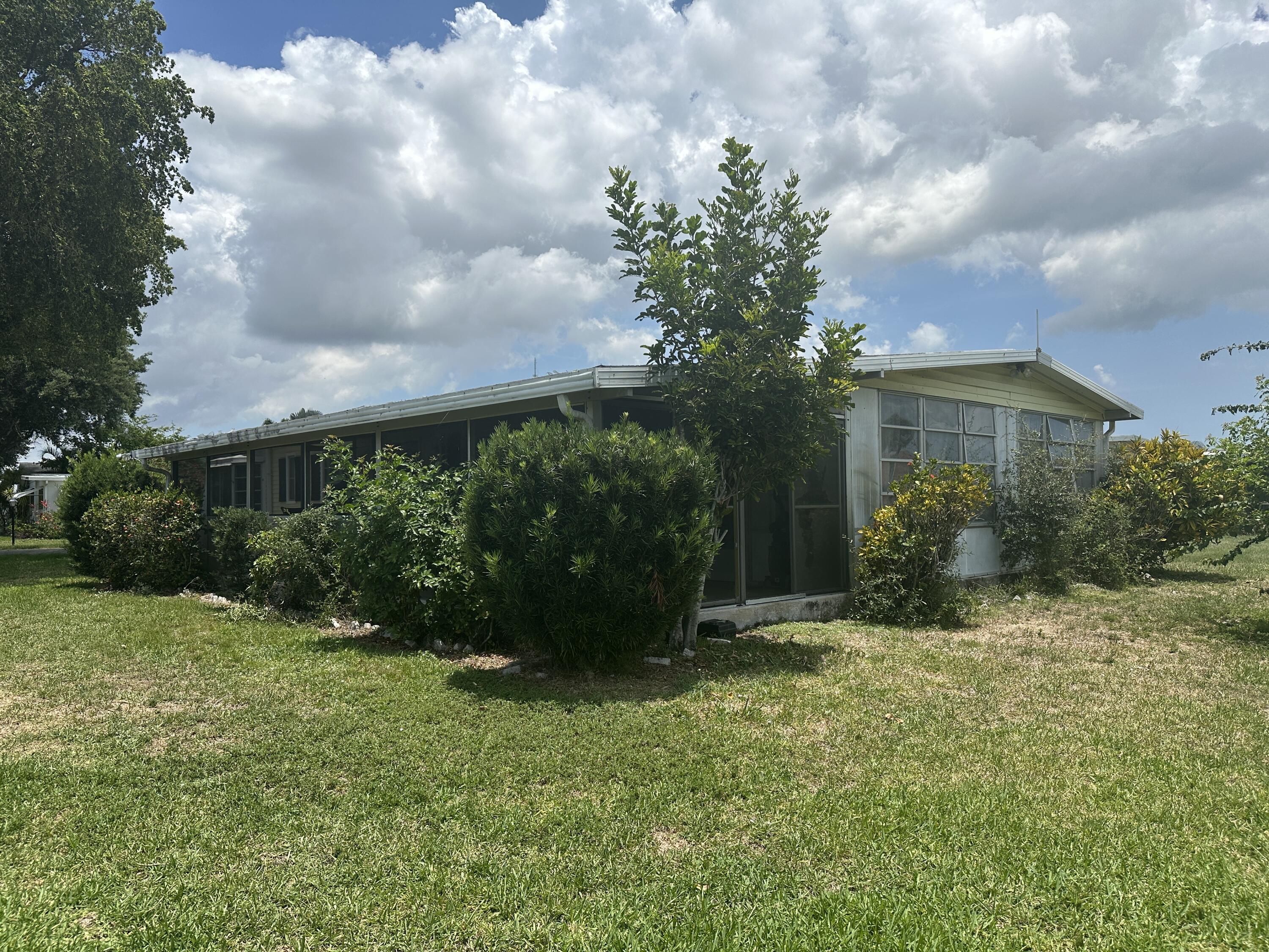 8422 South Street Boca Raton, FL 33433 - Photo 11 of 24 Photo May 22 2025, 1 06 46 PM