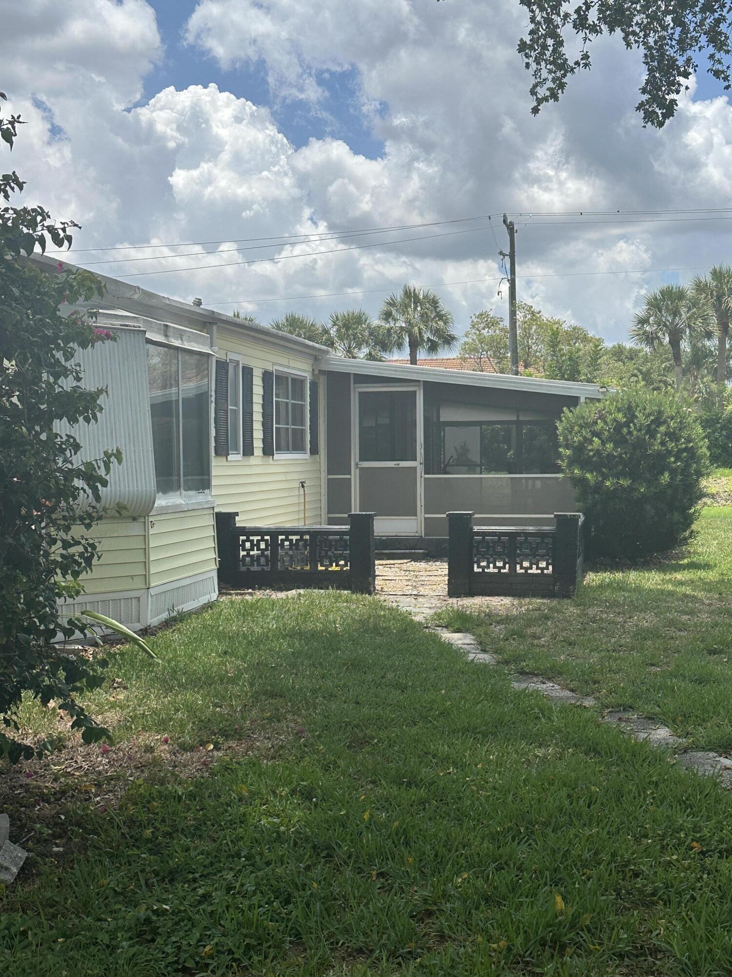 8422 South Street Boca Raton, FL 33433 - Photo 13 of 24 Photo May 22 2025, 1 09 08 PM