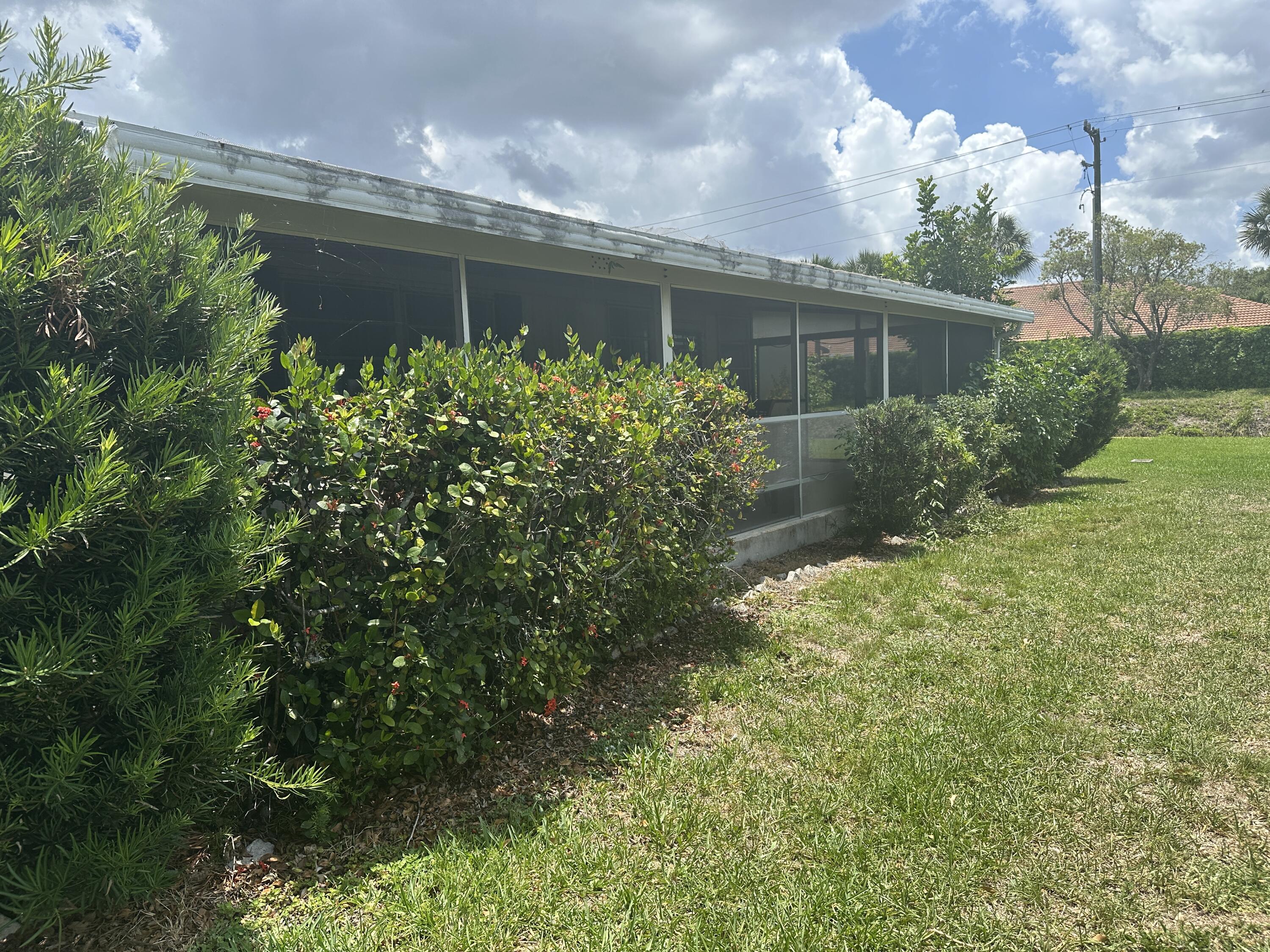 8422 South Street Boca Raton, FL 33433 - Photo 10 of 24 Photo May 22 2025, 1 05 56 PM