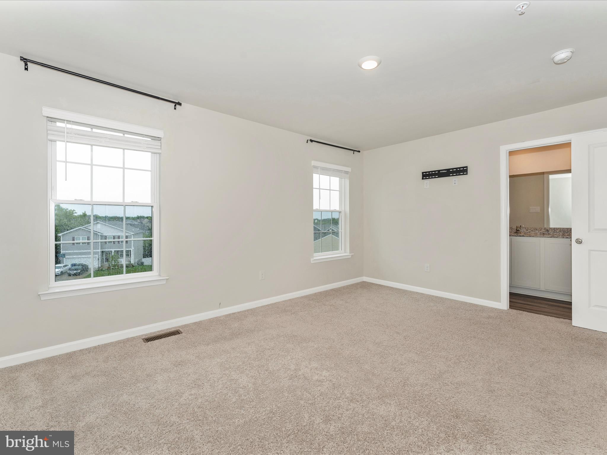 1239 Apollo Drive Frederick, MD 21702 - Photo 26 of 65 Primary Bedroom