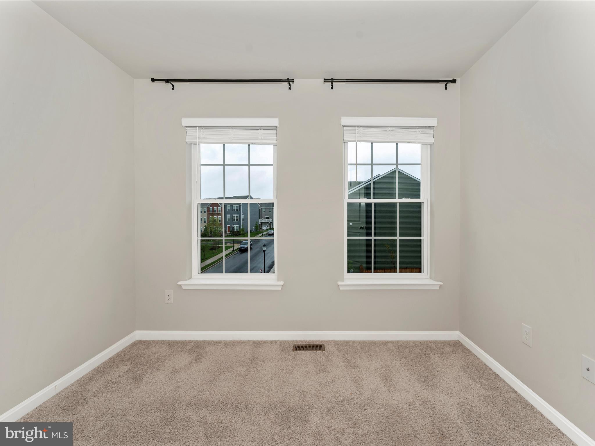 1239 Apollo Drive Frederick, MD 21702 - Photo 29 of 65 Bedroom 2