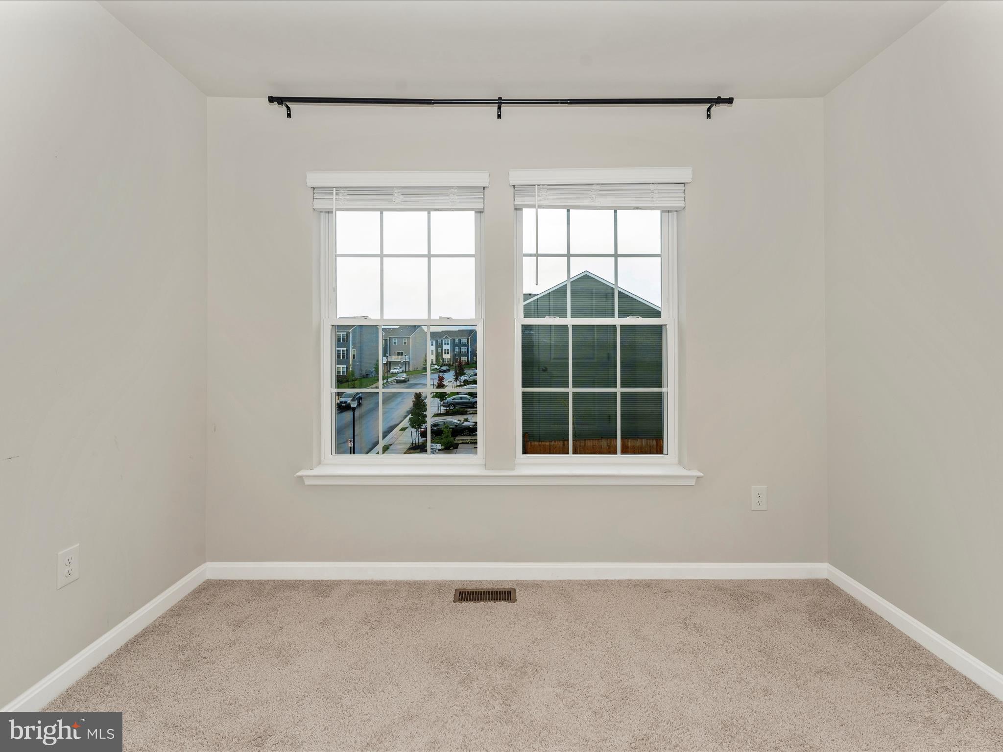 1239 Apollo Drive Frederick, MD 21702 - Photo 31 of 65 Bedroom 3