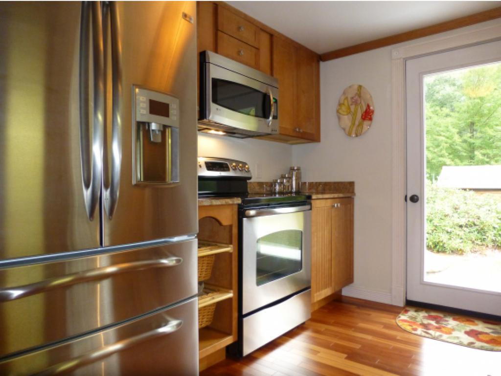 494 Boston Post Road Amherst, NH 03031 - Photo 2 of 17