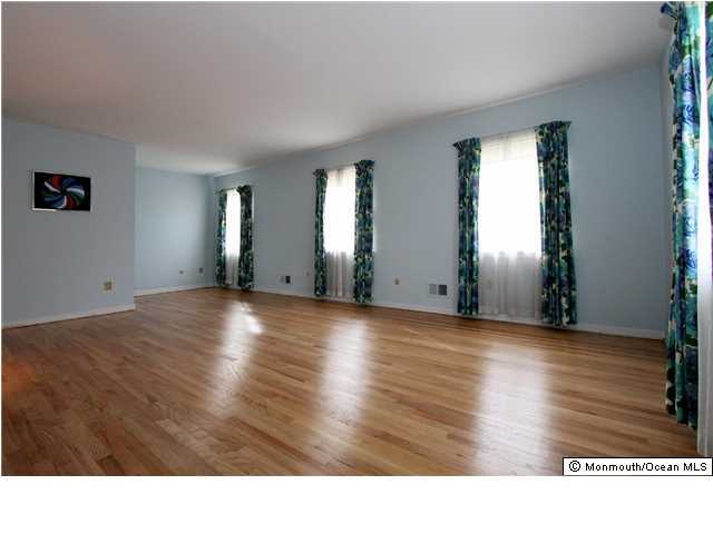 19 Riverside Drive Rumson, NJ 07760 - Photo 13 of 17 Additional Photo