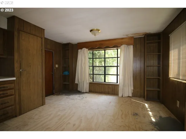 $158,000 | 1600 Rhododendron Drive, Unit 113, Florence, OR 97439