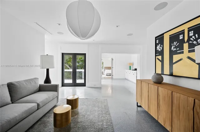 $13,500,000 | 3701 Park Avenue, Miami, FL 33133