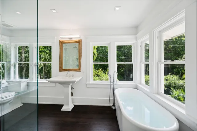 $13,500,000 | 3701 Park Avenue, Miami, FL 33133