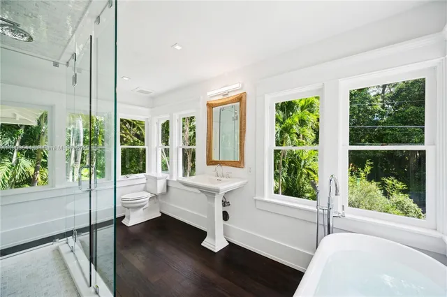 $13,500,000 | 3701 Park Avenue, Miami, FL 33133