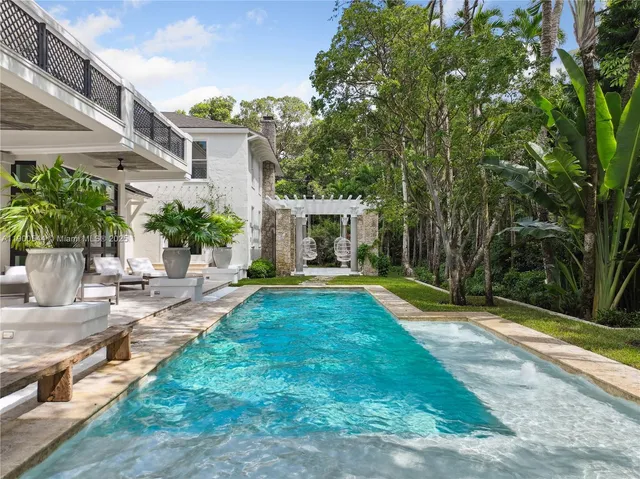 $13,500,000 | 3701 Park Avenue, Miami, FL 33133