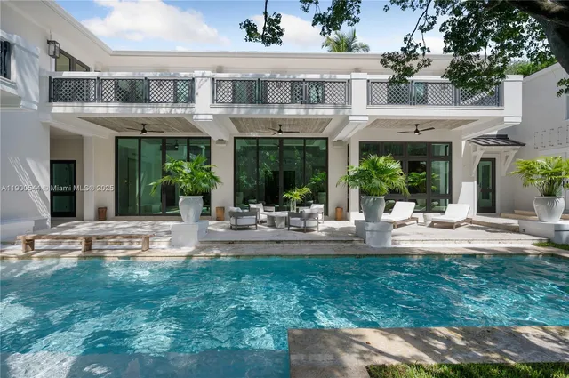 $13,500,000 | 3701 Park Avenue, Miami, FL 33133