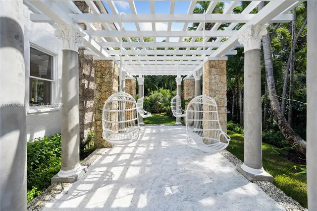 $13,500,000 | 3701 Park Avenue, Miami, FL 33133