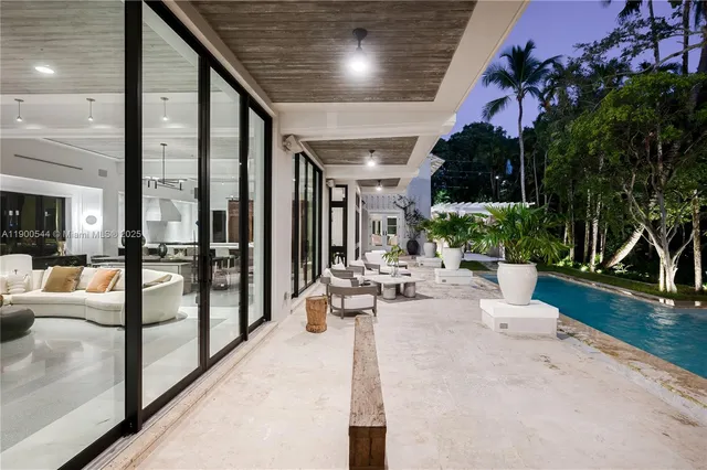 $13,500,000 | 3701 Park Avenue, Miami, FL 33133