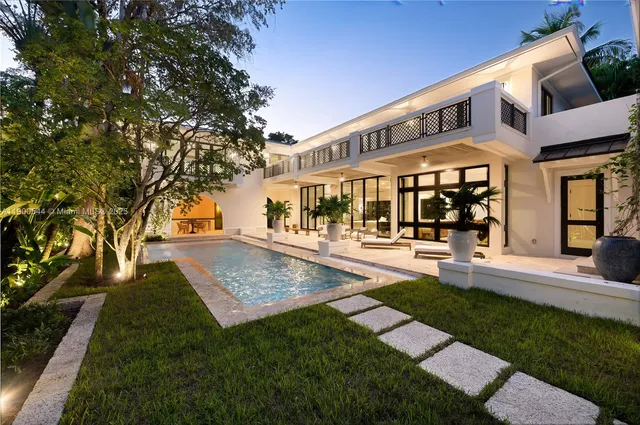 $13,500,000 | 3701 Park Avenue, Miami, FL 33133