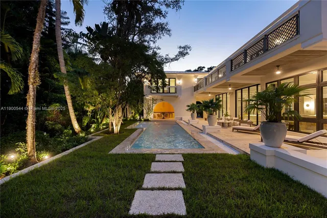 $13,500,000 | 3701 Park Avenue, Miami, FL 33133