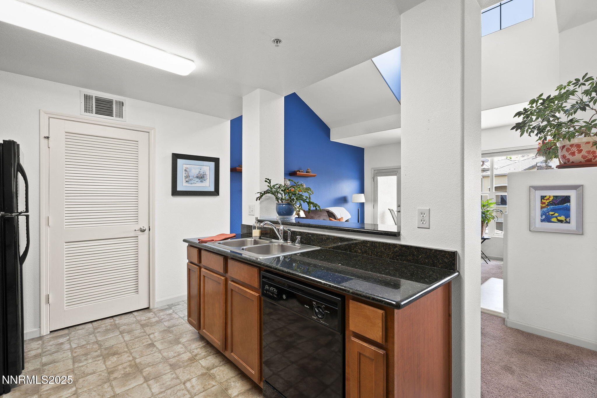 9050 Double R Boulevard, Unit 1322 Reno, NV 89521 - Photo 6 of 22 10-web-or-mls-_DSC0834