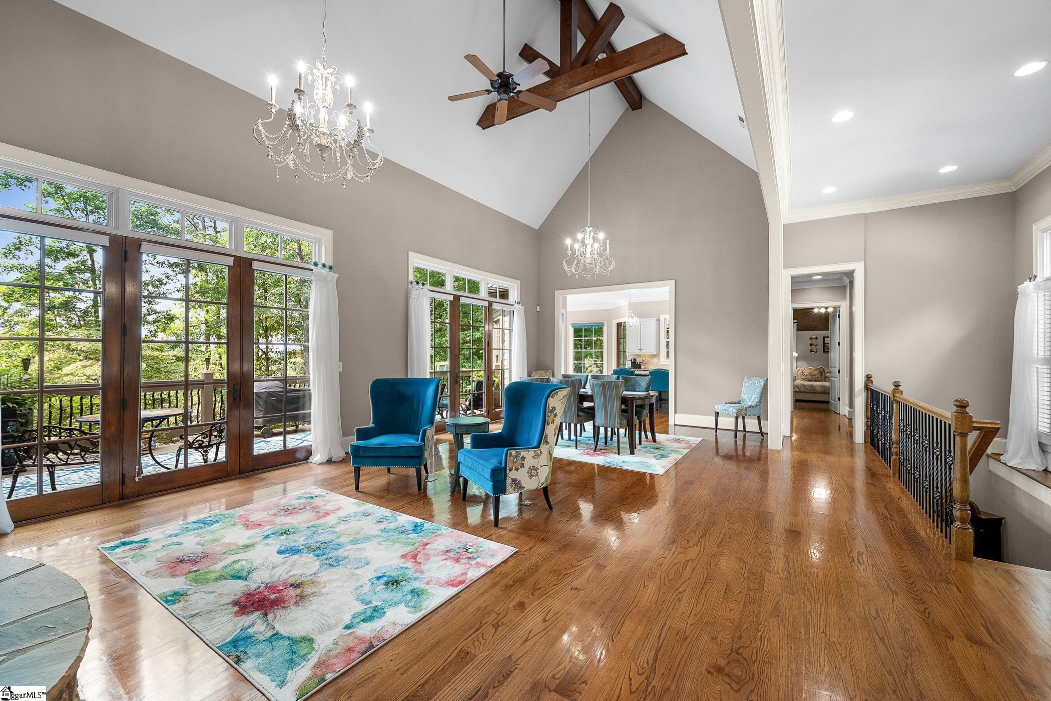 528 South Point Boulevard Sunset, SC 29685 - Photo 8 of 47 Gallery Image 8