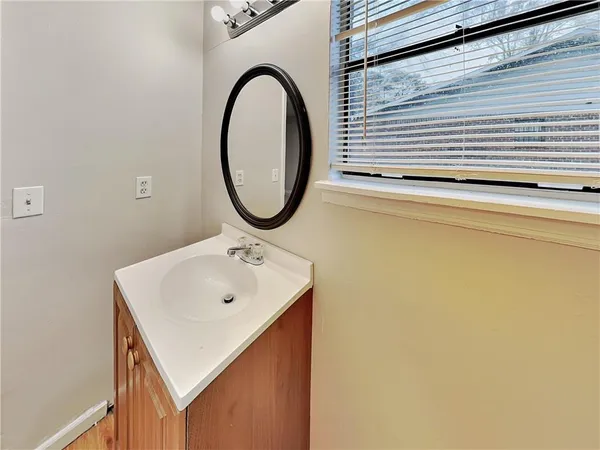 $1,295 | 1289 Knoll Court Northwest, Conyers, GA 30012