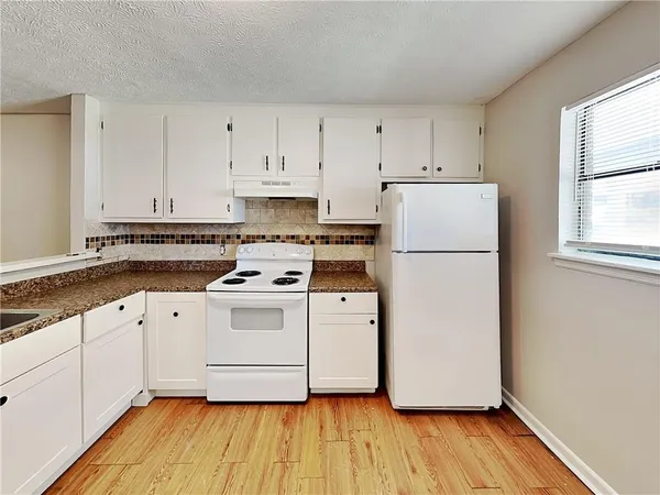 $1,295 | 1289 Knoll Court Northwest, Conyers, GA 30012