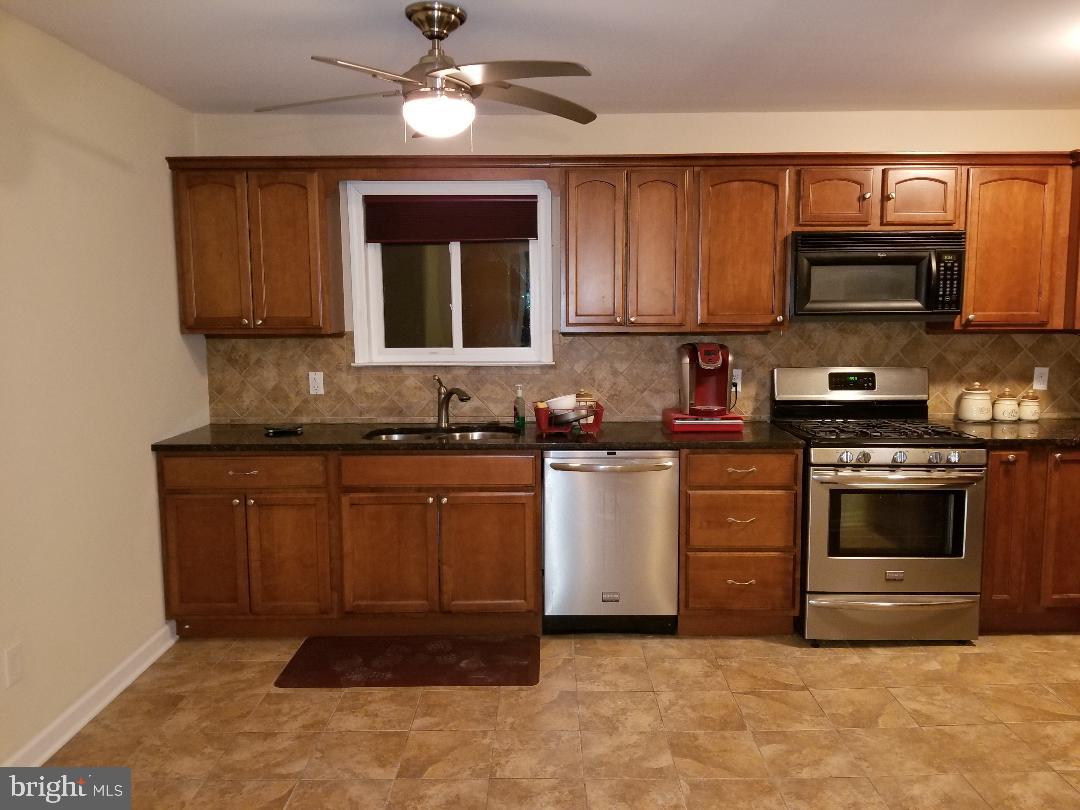 205 Haddon Road Browns Mills, NJ 08015 - Photo 5 of 27