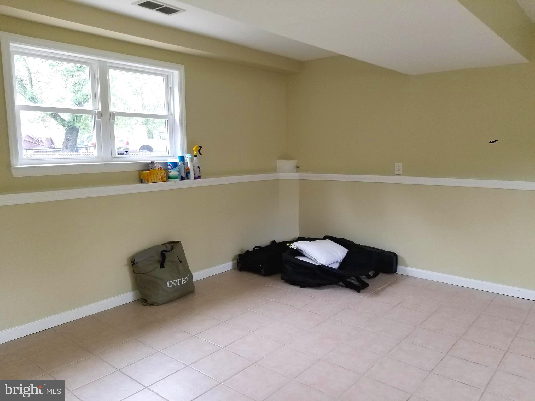 205 Haddon Road Browns Mills, NJ 08015 - Photo 8 of 27