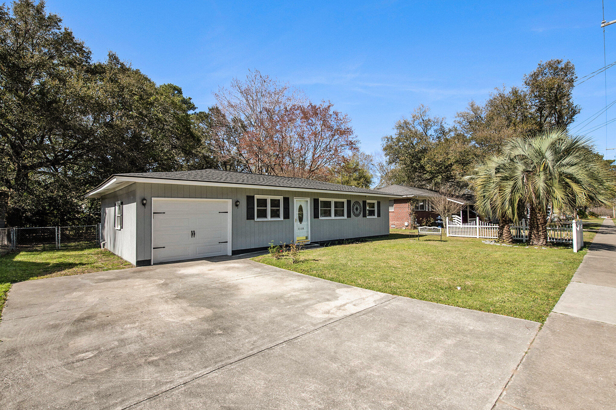 1118 Yeamans Hall Road Hanahan, SC 29410 - Photo 3 of 28 002__dsc0345-2